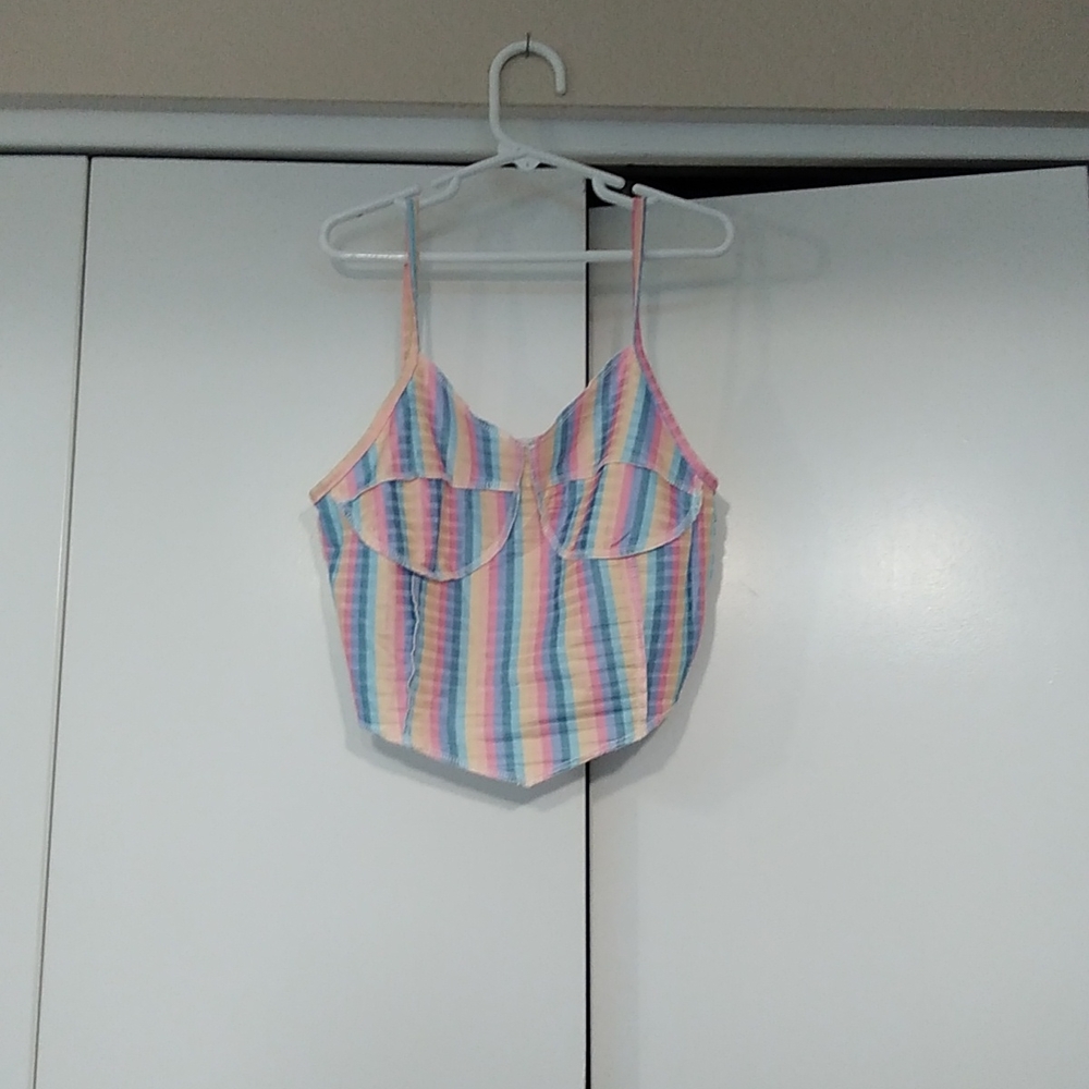 Shein rainbow half top sz S